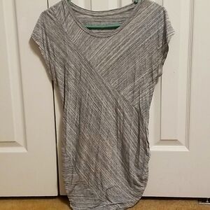 B48-Liz lange maternity Size xs maternity womens top